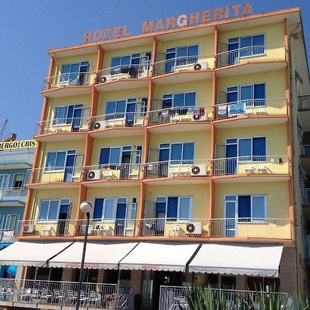 Hotel Margherita ซอตโตมารีนา ภายนอก รูปภาพ
